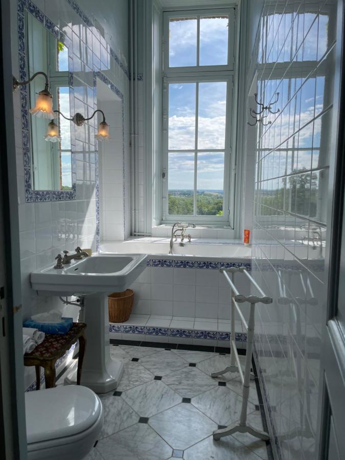 Chateau De Bostz Besson 外观 照片