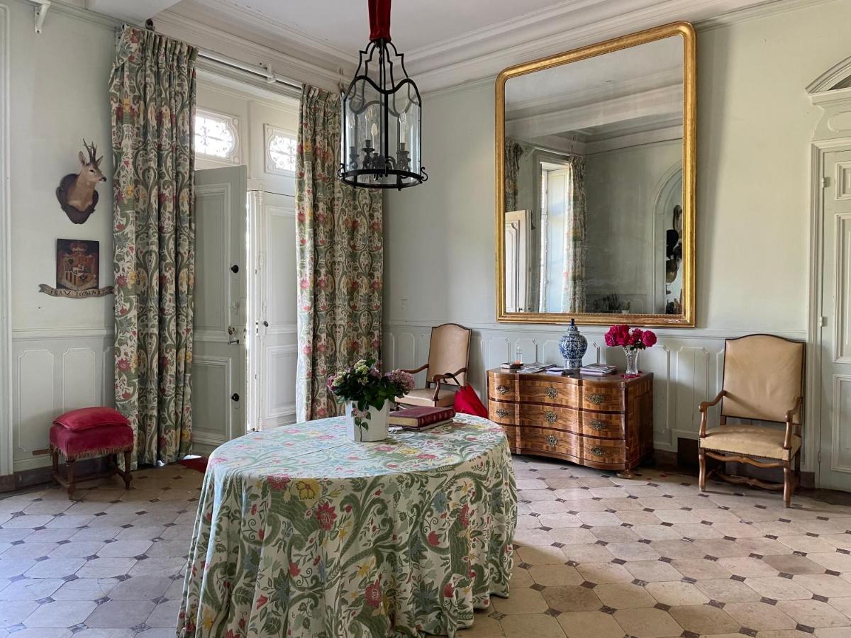 Chateau De Bostz Besson 外观 照片