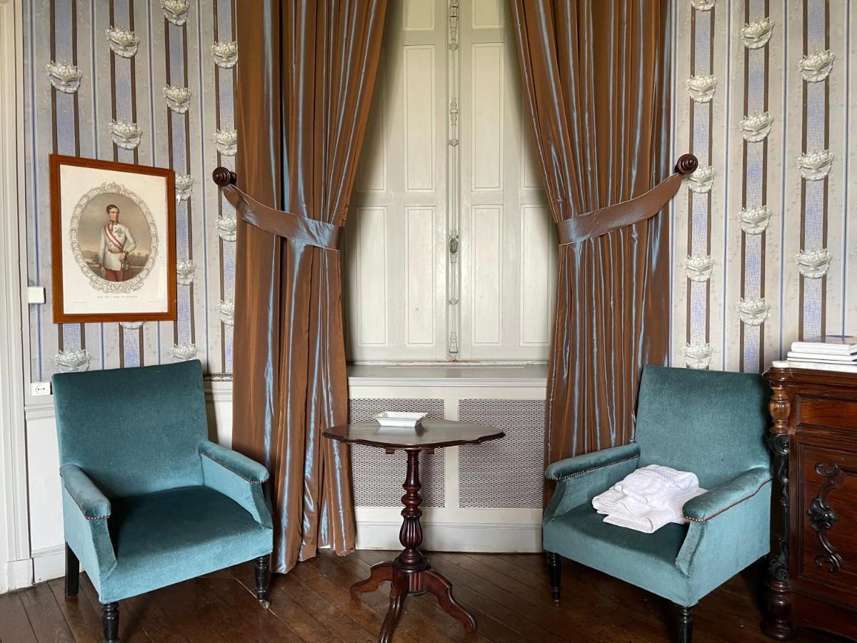 Chateau De Bostz Besson 外观 照片